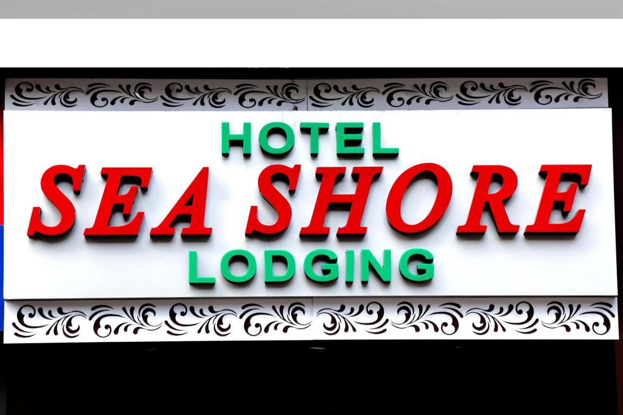 Hotel Sea Shore Navi Mumbai Exterior foto