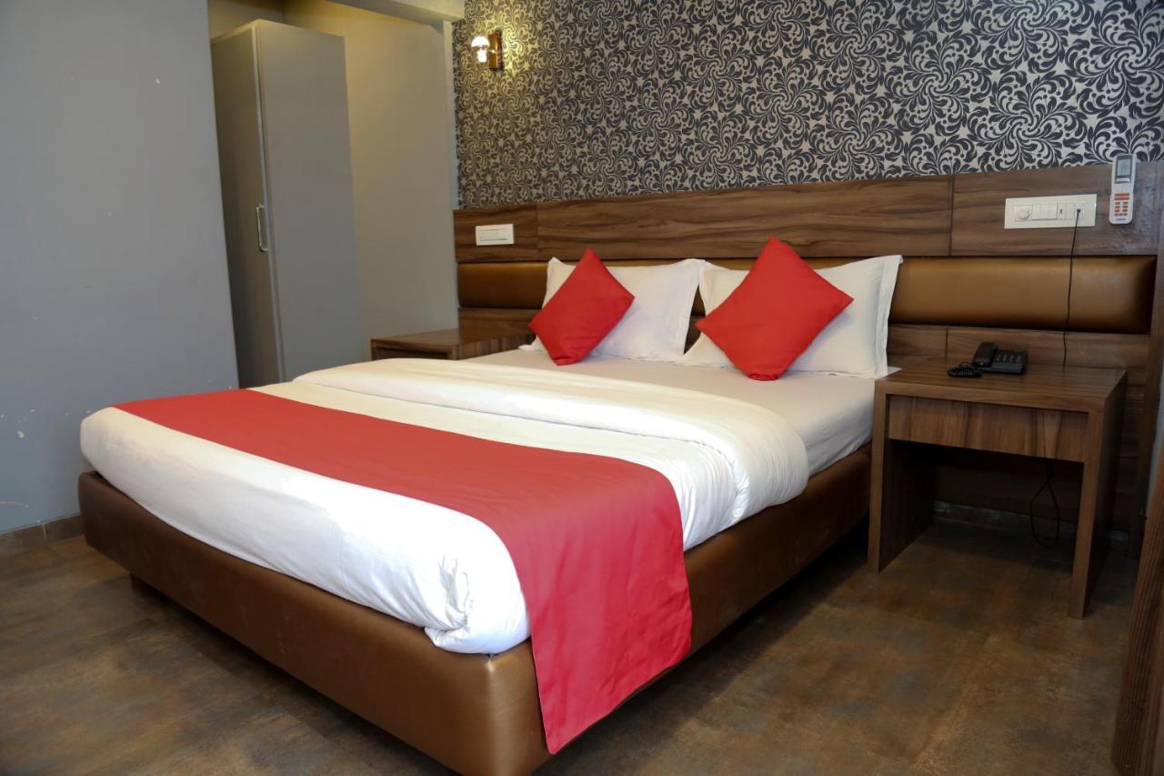 Hotel Sea Shore Navi Mumbai Exterior foto