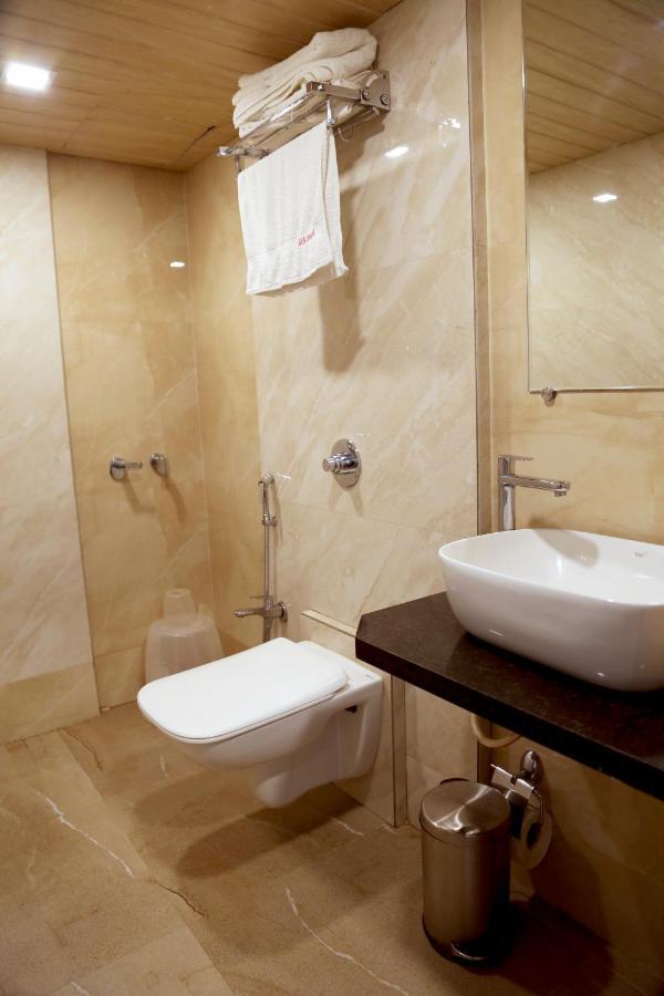Hotel Sea Shore Navi Mumbai Exterior foto
